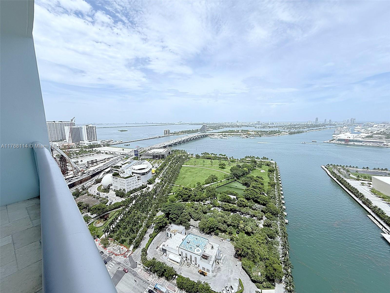 900 BISCAYNE BAY CONDO - Residential