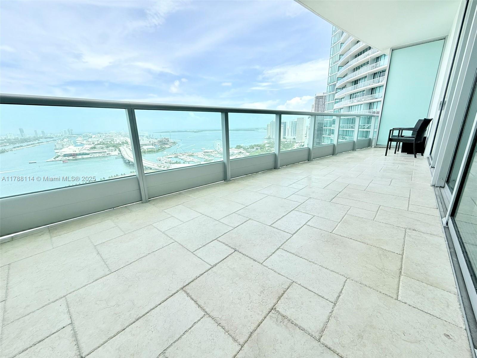 900 BISCAYNE BAY CONDO - Residential