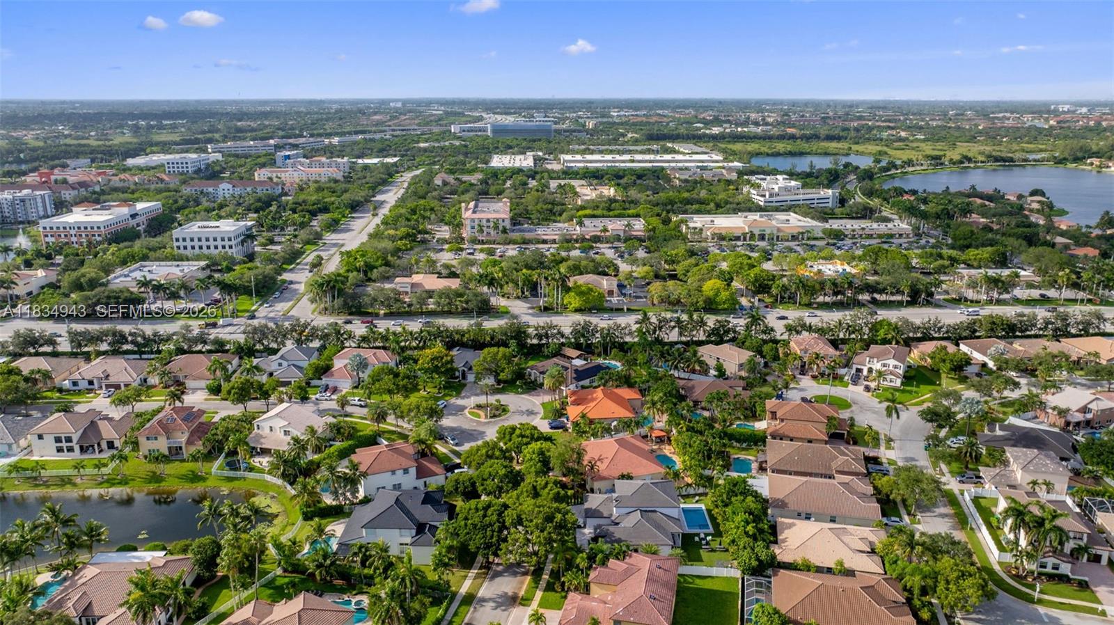 WINDSOR PALMS - Residential