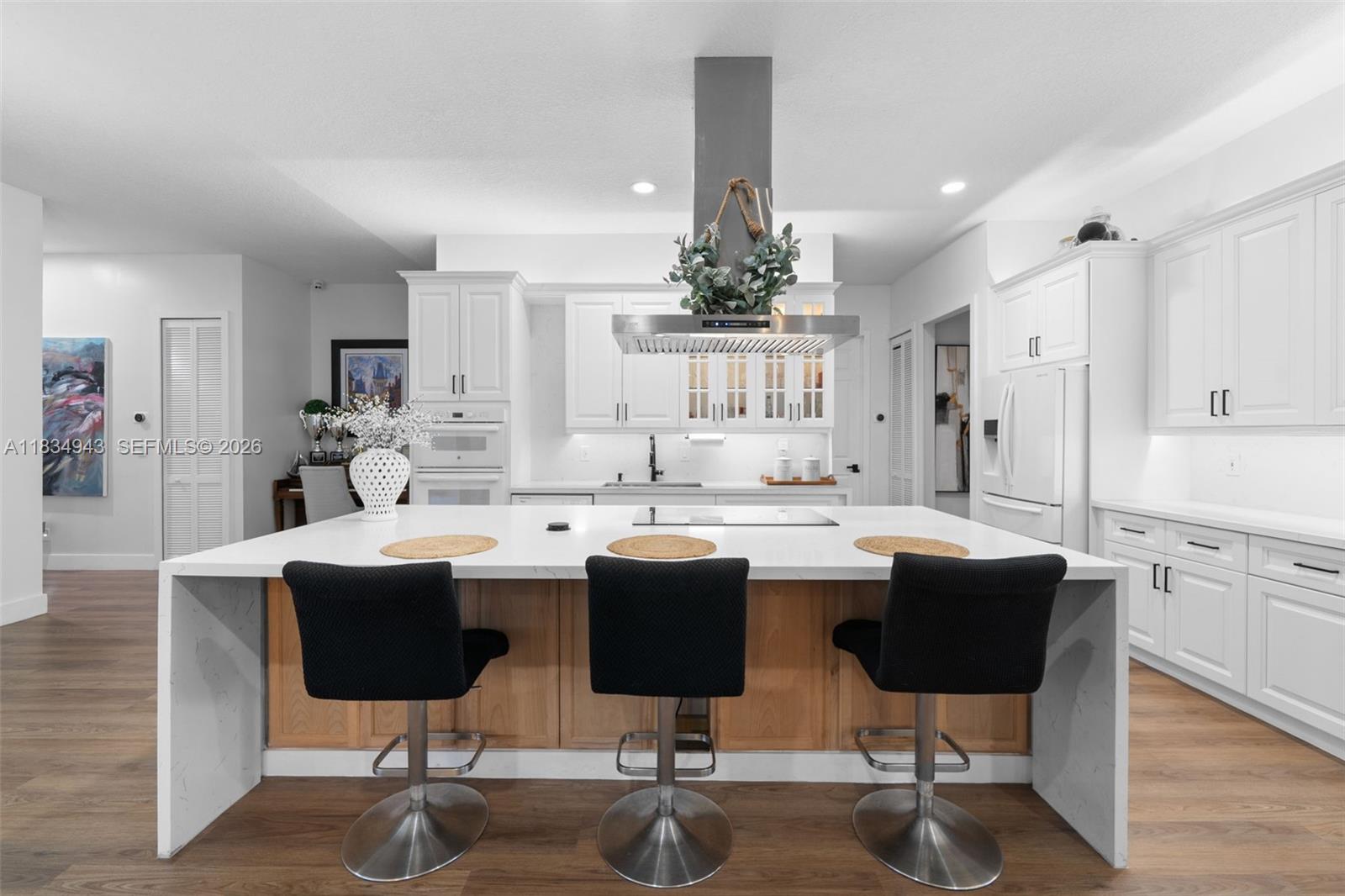 WINDSOR PALMS - Residential