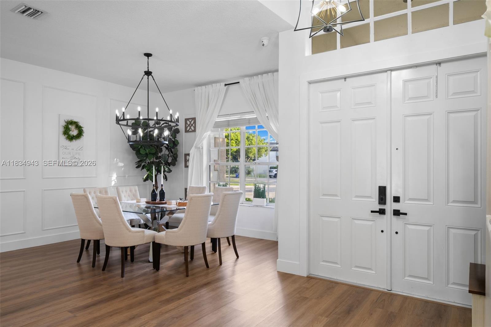 WINDSOR PALMS - Residential