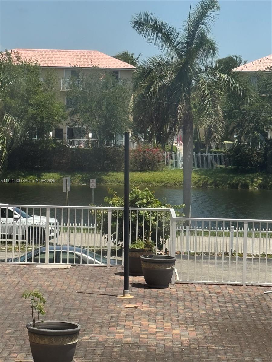 CRESTVIEW TOWERS CONDO - Residential