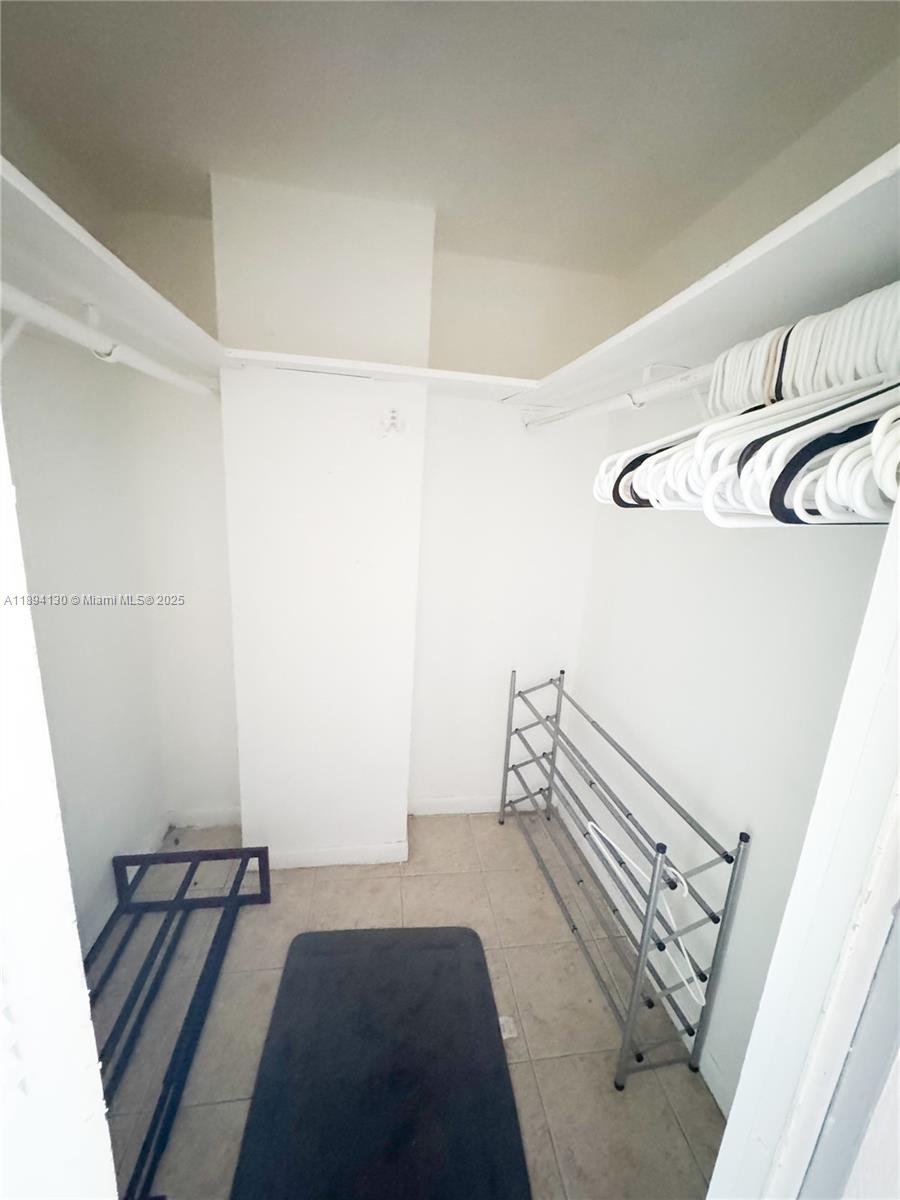 CRESTVIEW TOWERS CONDO - Residential