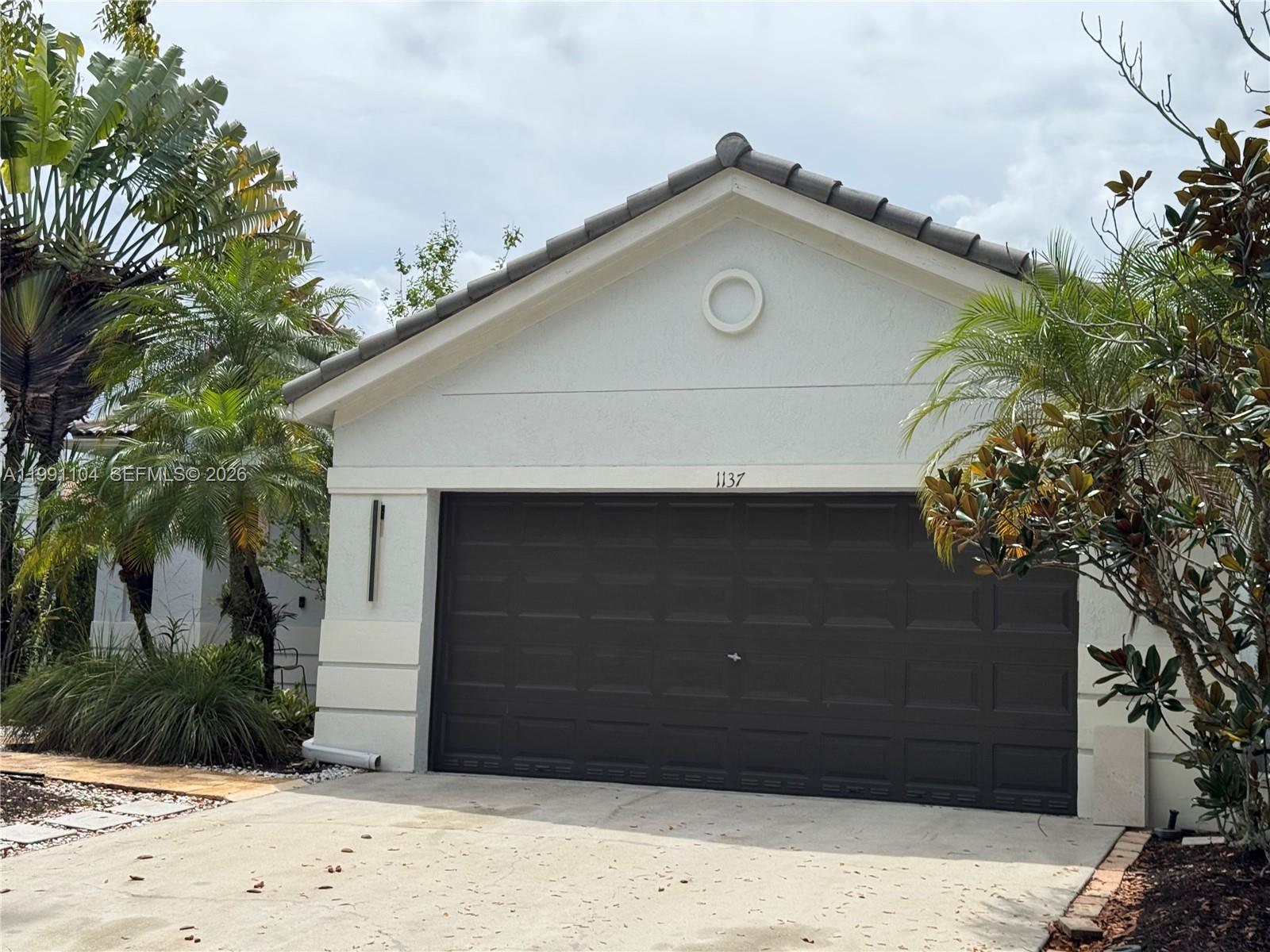 SECTOR 2-PARCELS 9 & 10 - Residential Lease