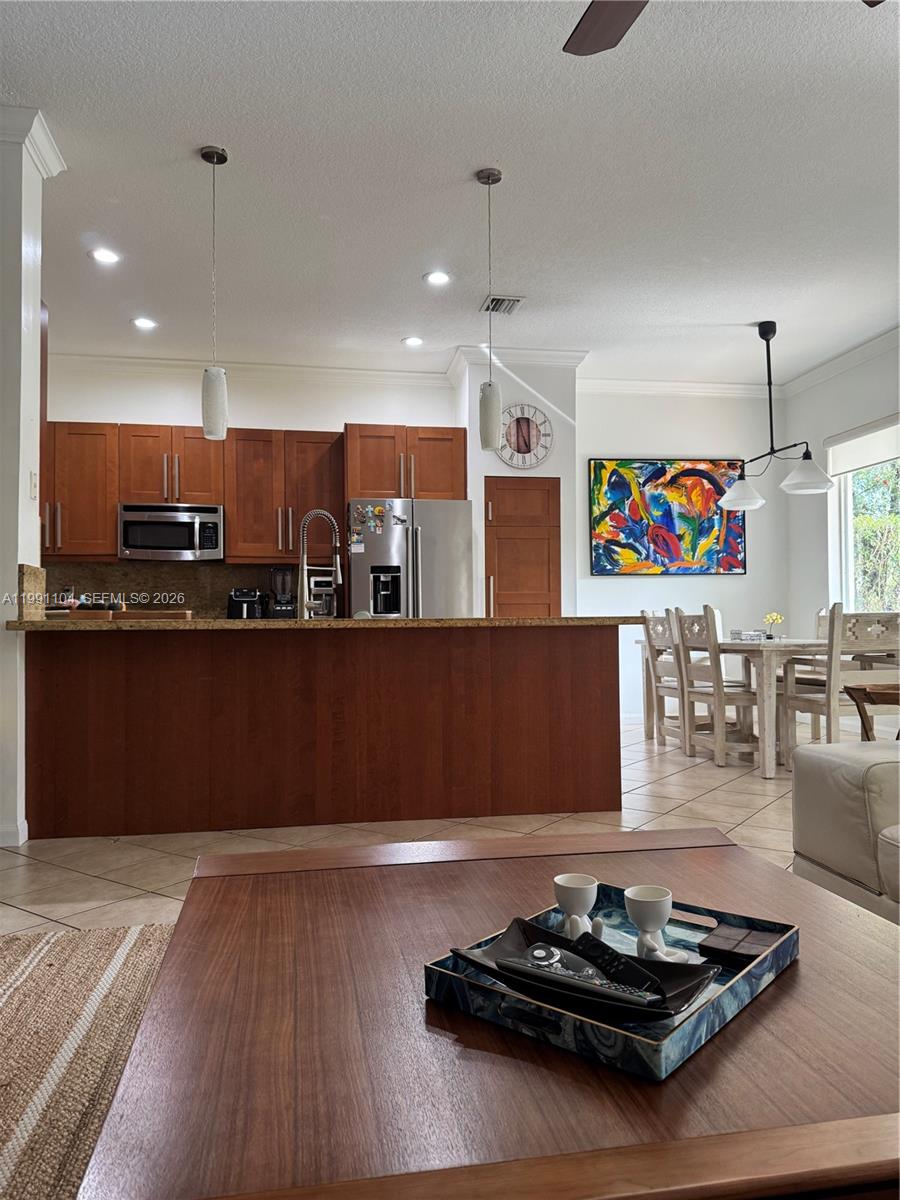 SECTOR 2-PARCELS 9 & 10 - Residential Lease