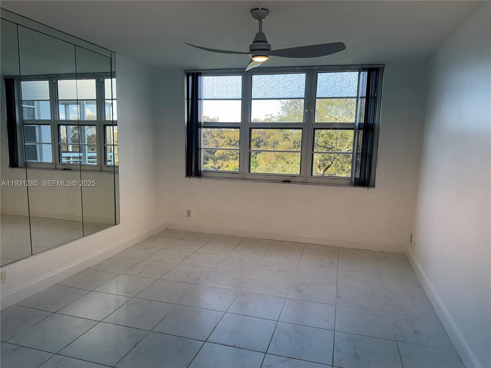 NO 105 PALM-AIRE COUNTRY - Residential Lease