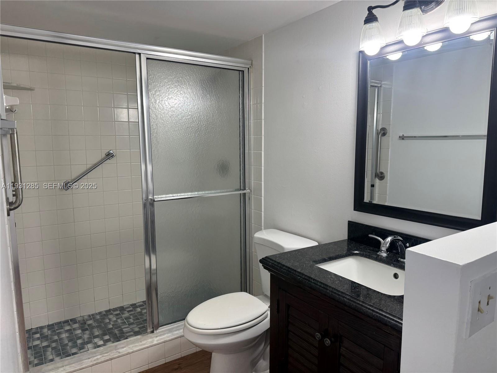 NO 105 PALM-AIRE COUNTRY - Residential Lease