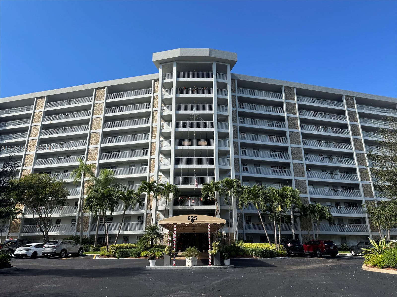 NO 105 PALM-AIRE COUNTRY - Residential Lease