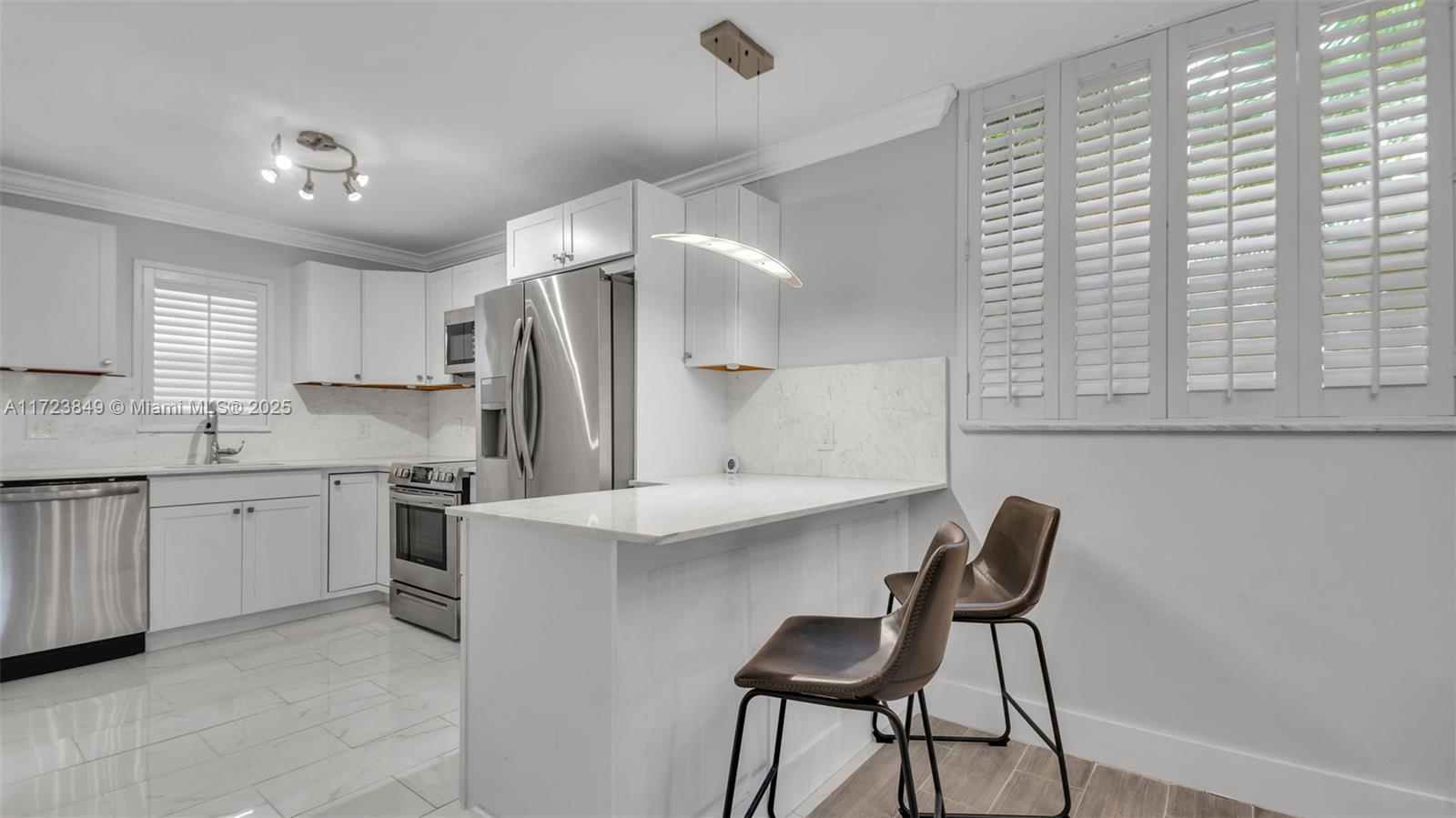 COASTAL TOWERS CONDO - Residential