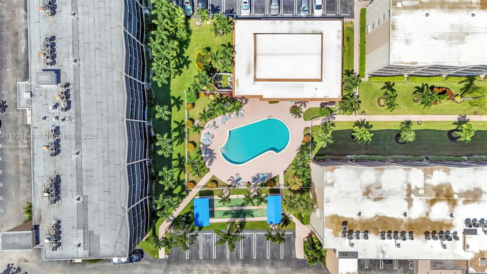 COASTAL TOWERS CONDO - Residential