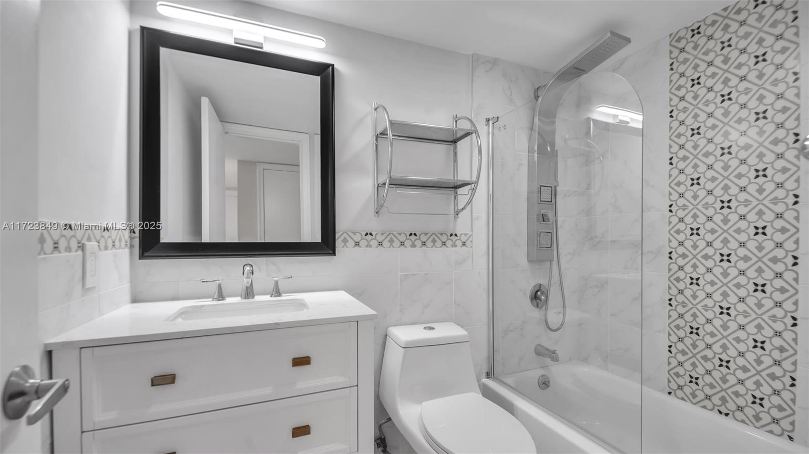 COASTAL TOWERS CONDO - Residential