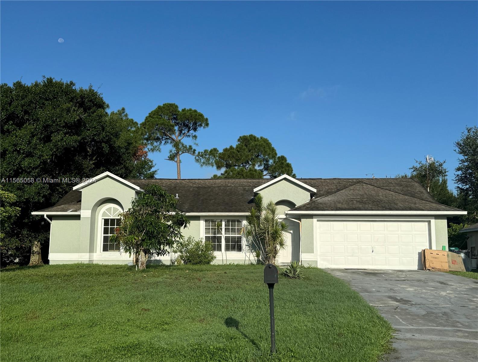 This charming single-family residence on large oversized lot offers comfort and convenience in a serene neighborhood. With 3 bedrooms and 2 bathrooms, it's ideal for family living. Step outside to the private backyard oasis, perfect for relaxing or entertaining. Located close to schools, parks, shopping, and dining, this home provides easy access to all Port St. Lucie has to offer. Don't miss out on this opportunity – schedule a showing today!