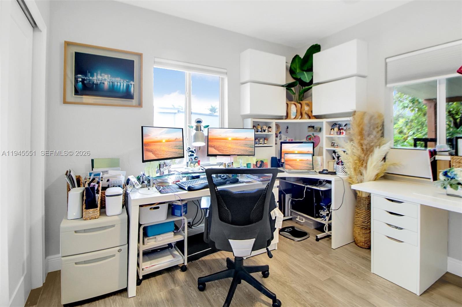 GABLES VIEW - Residential