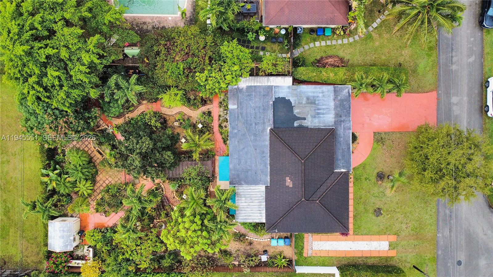 GABLES VIEW - Residential