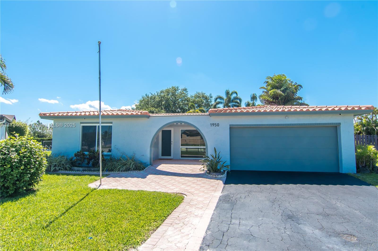 Property for Sale at 1950 Nw 91st Way, Sunrise, Miami-Dade County, Florida - Bedrooms: 3 
Bathrooms: 2  - $625,000