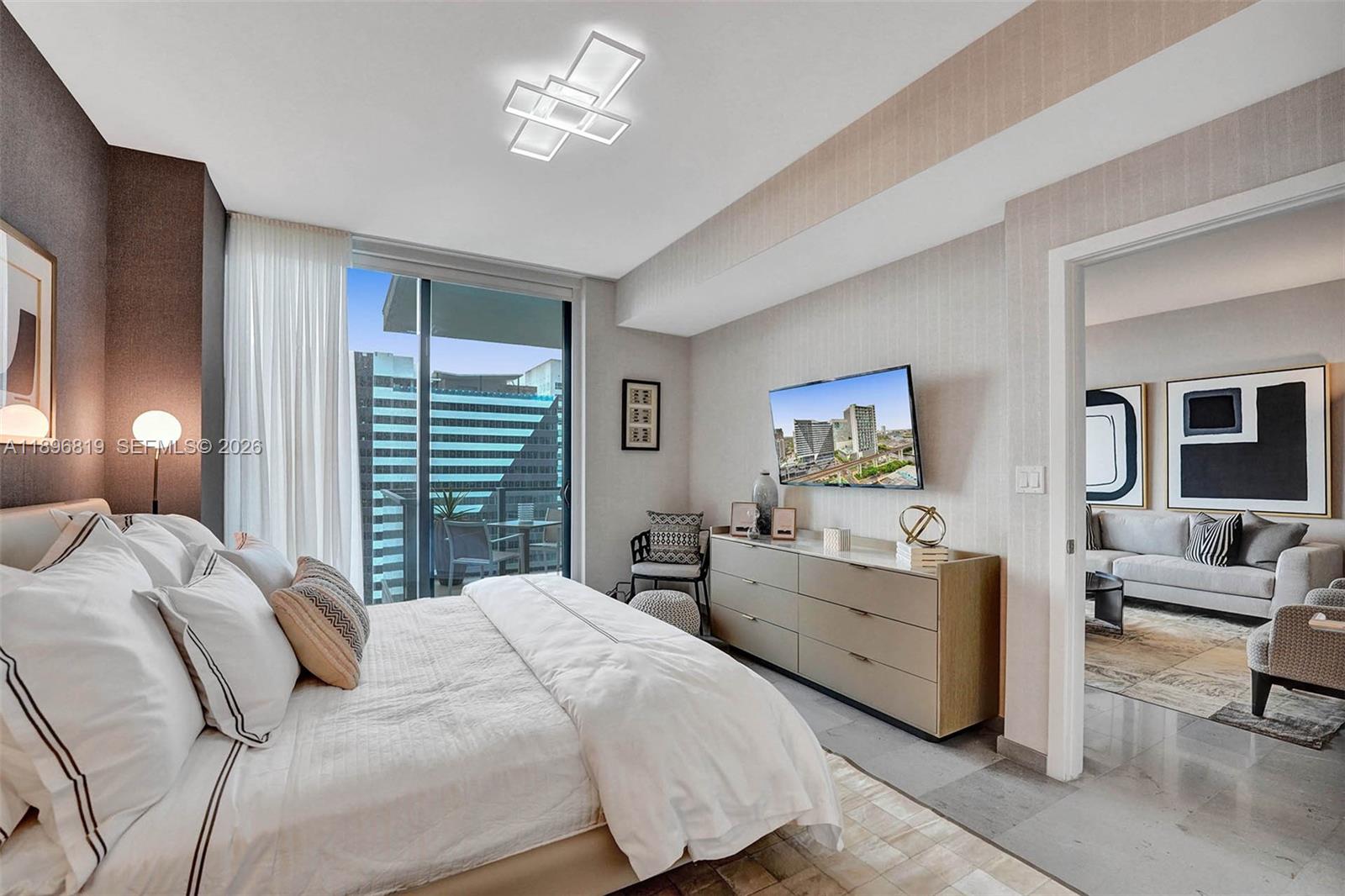 RISE CONDO - Residential