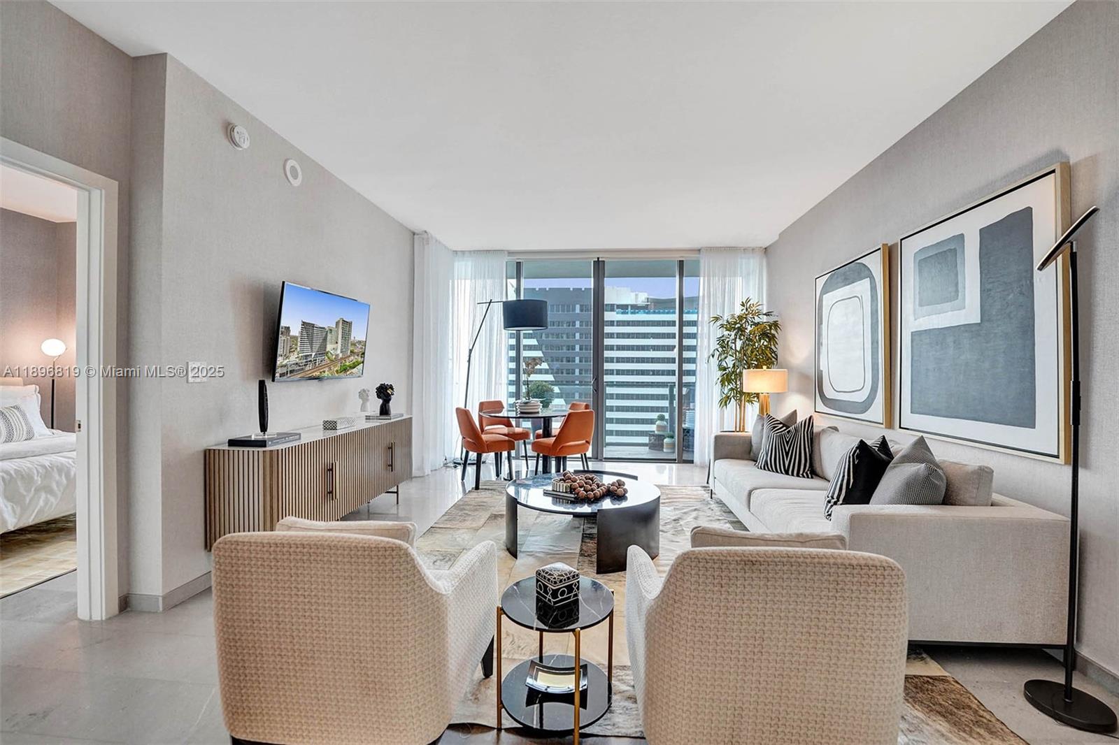 RISE CONDO - Residential