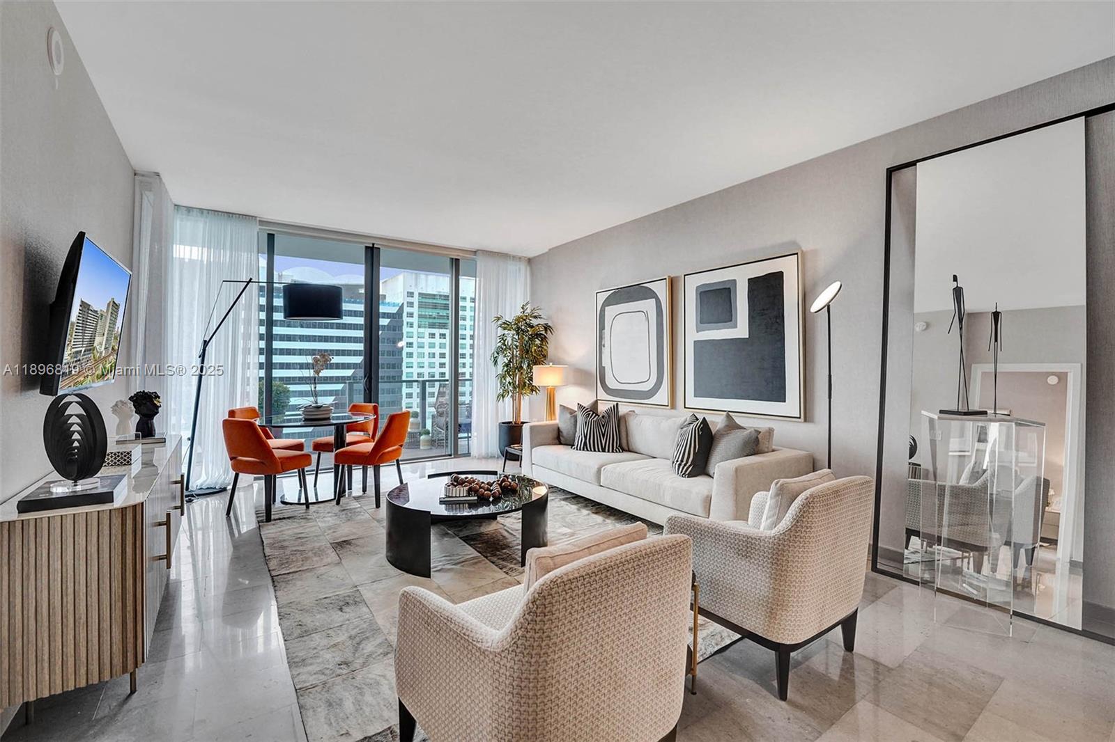 RISE CONDO - Residential