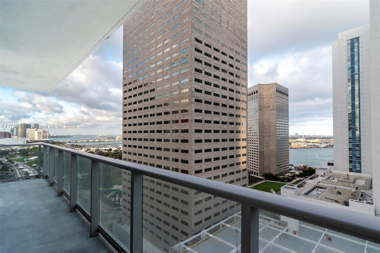 Property for Sale at 300 S Biscayne Blvd T-1716, Miami, Broward County, Florida - Bedrooms: 2 
Bathrooms: 2  - $699,000