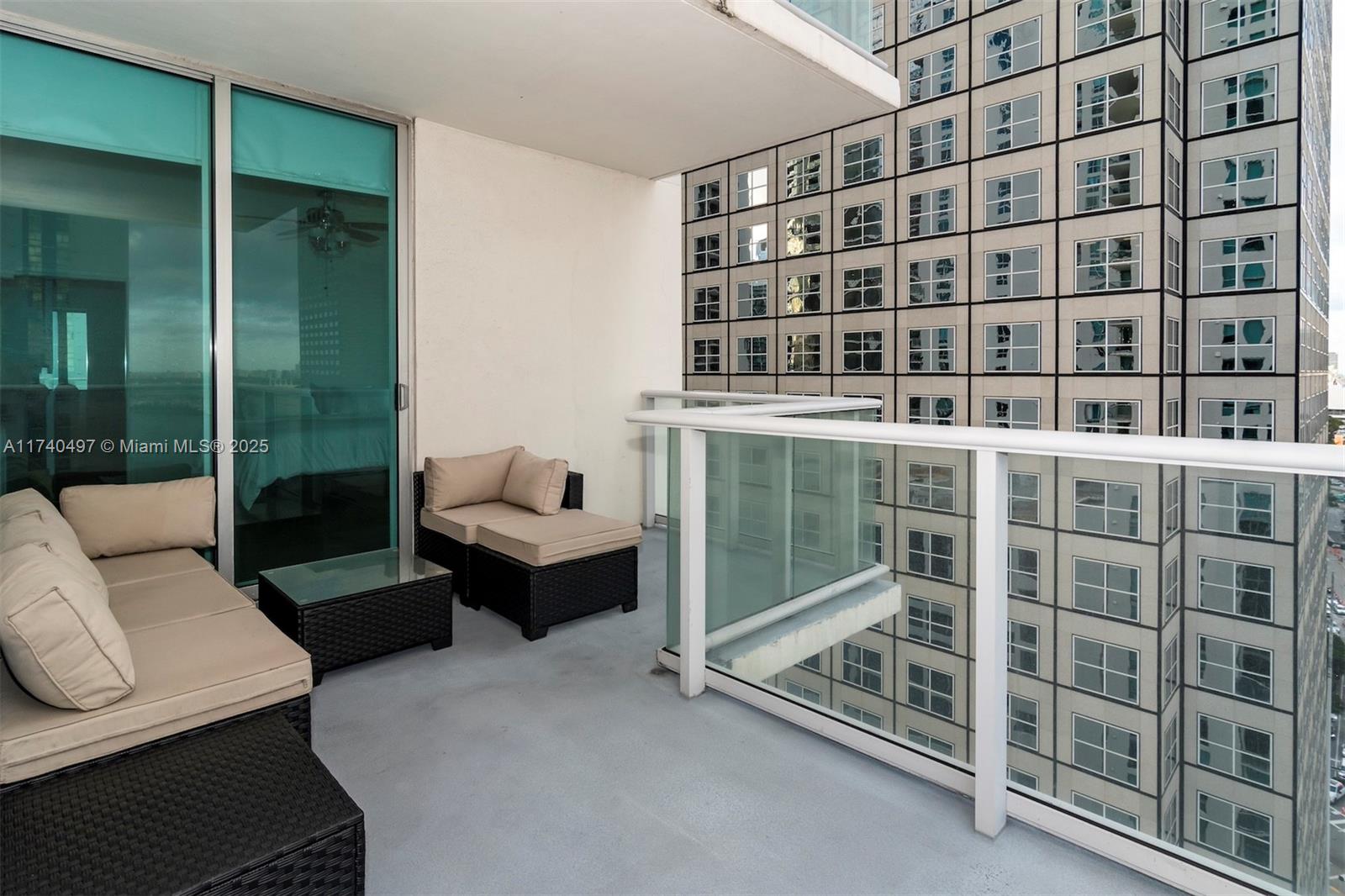 300 S Biscayne Blvd T-1716
