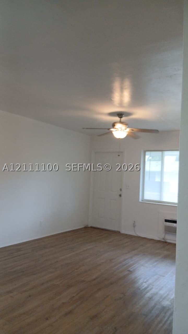 Photo of 325 NE 2nd St #4, Hallandale Beach, FL 33009 (MLS # A12111100)