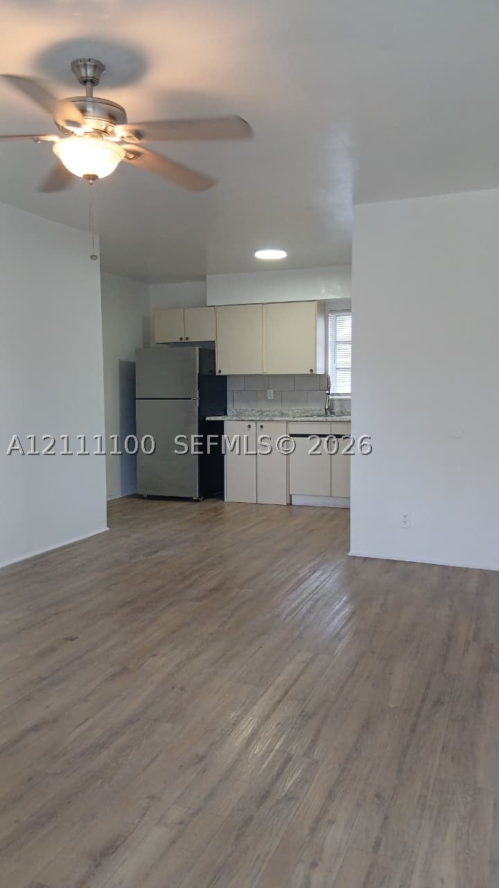 Photo of 325 NE 2nd St #4, Hallandale Beach, FL 33009 (MLS # A12111100)