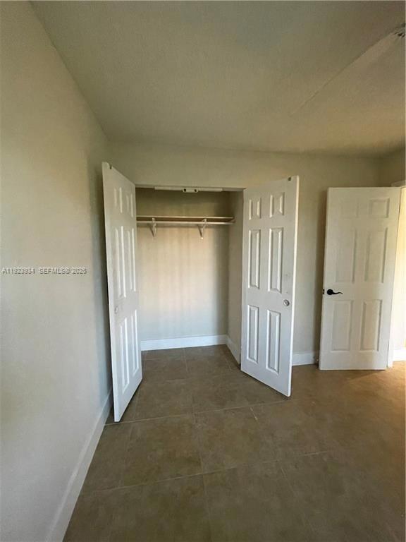 EDGEWATER CONDO - Residential Lease