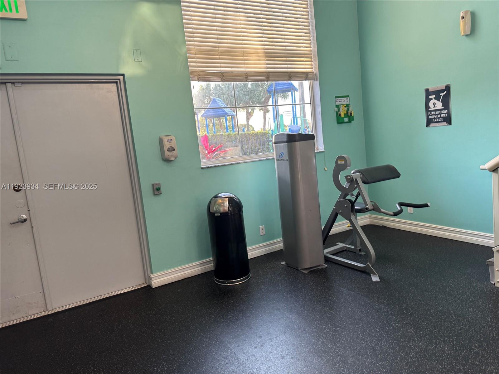 EDGEWATER CONDO - Residential Lease