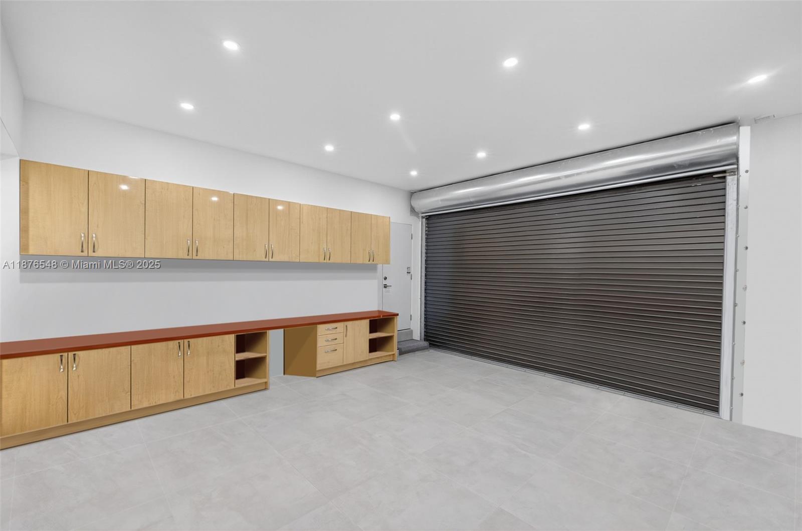 RIVERLAND MANORS - Residential Lease