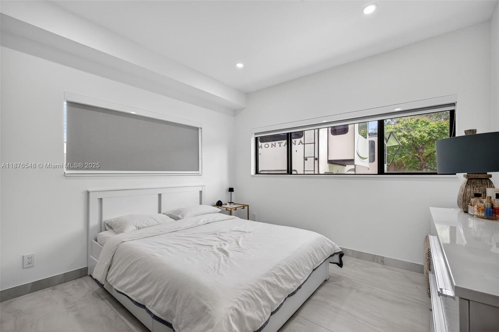 RIVERLAND MANORS - Residential Lease