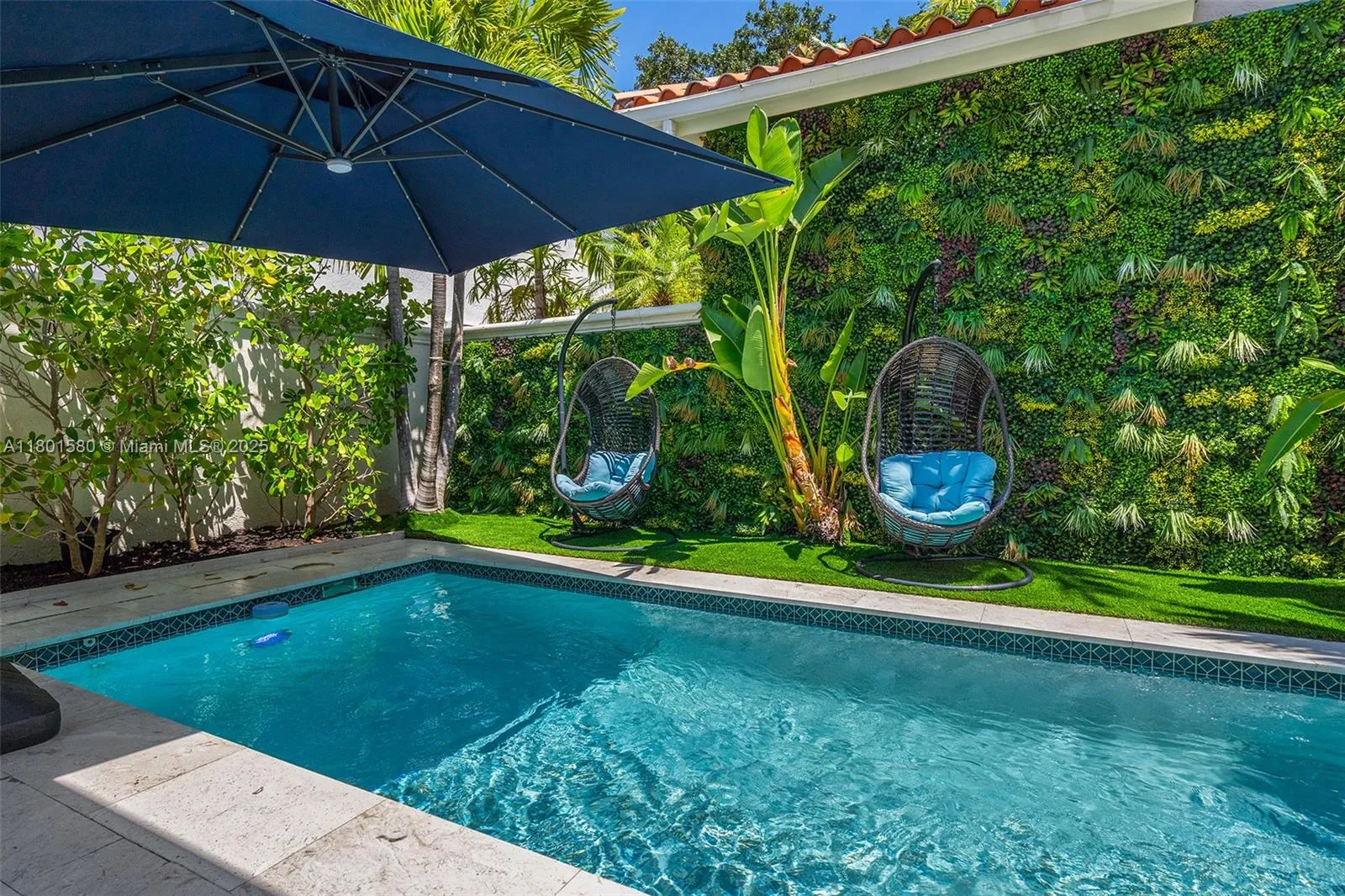 Hollywood, Florida 33019, United States, 3 Bedrooms Bedrooms, ,2 BathroomsBathrooms,Residential,Active,127933