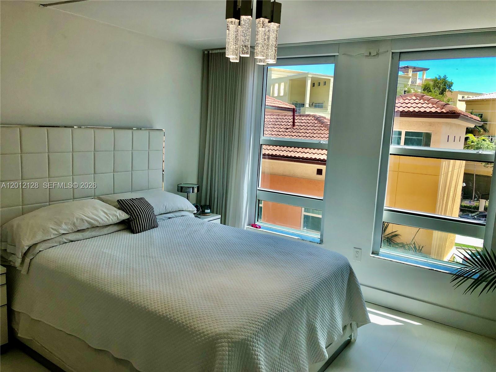 YACHT CLUB AT PORTOFINO C - Residential