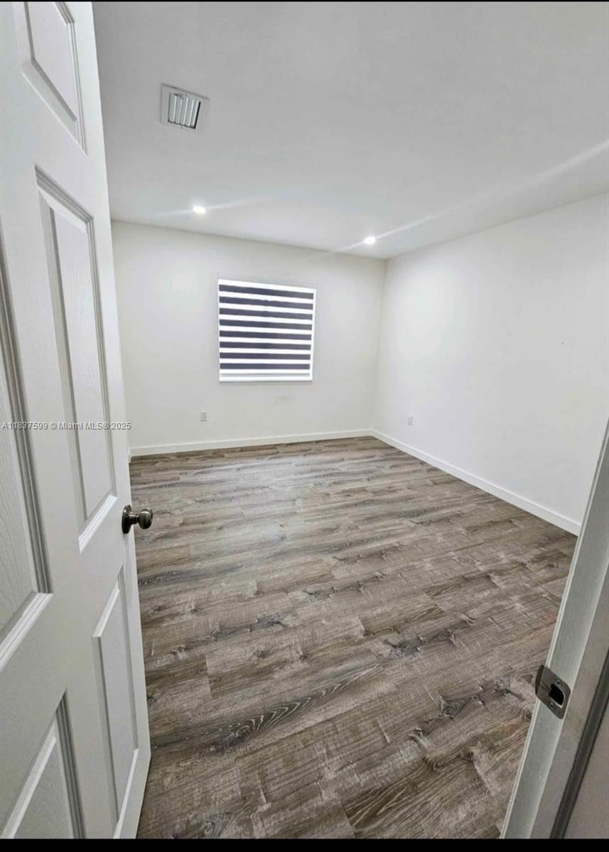 OAK PARK ESTATES SEC 2 - Residential