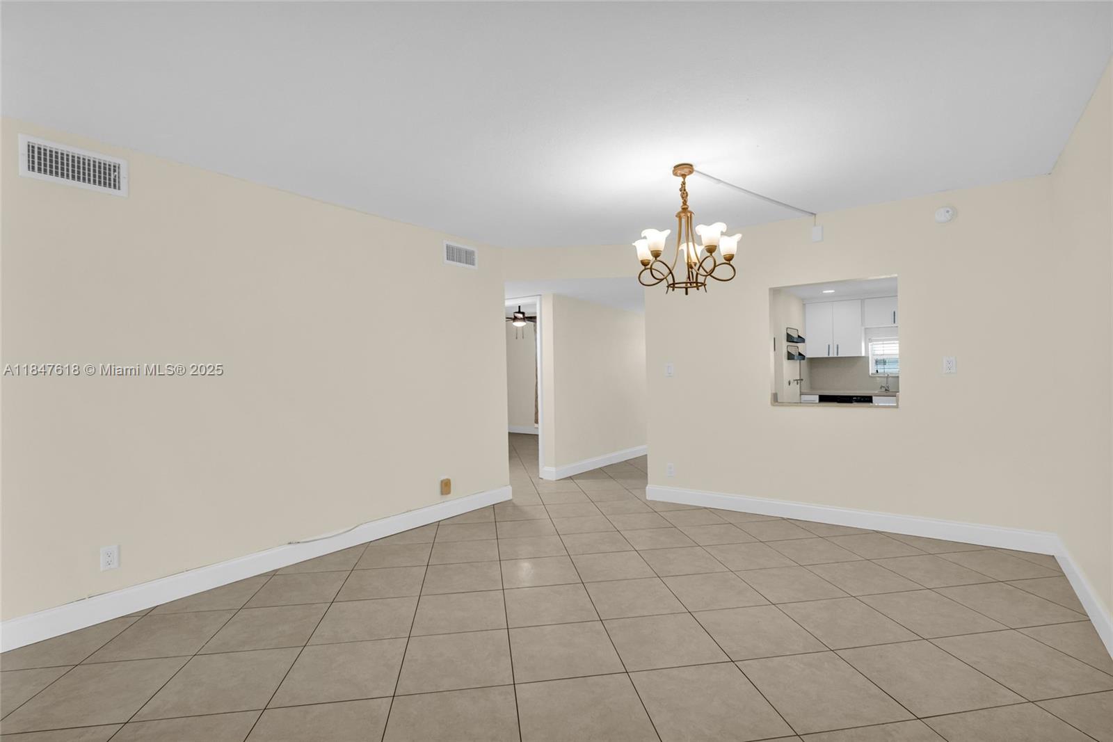 HOLLYBROOK GOLF AND TENNIS - Residential