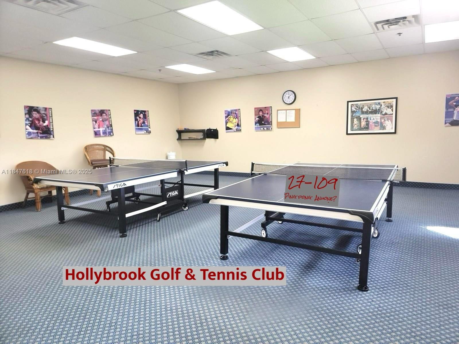 HOLLYBROOK GOLF AND TENNIS - Residential