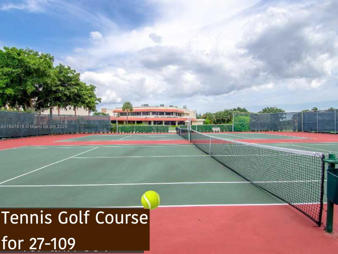 HOLLYBROOK GOLF AND TENNIS - Residential