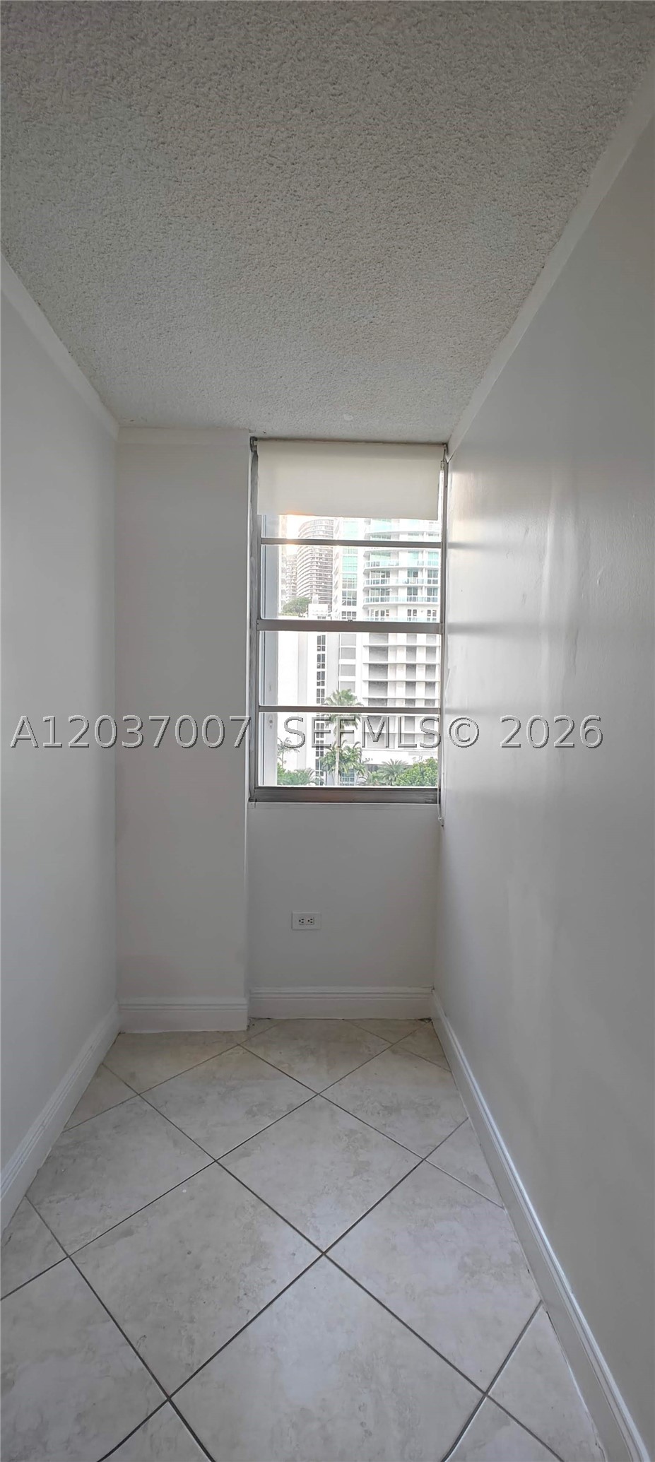 905 Brickell Bay Dr 623