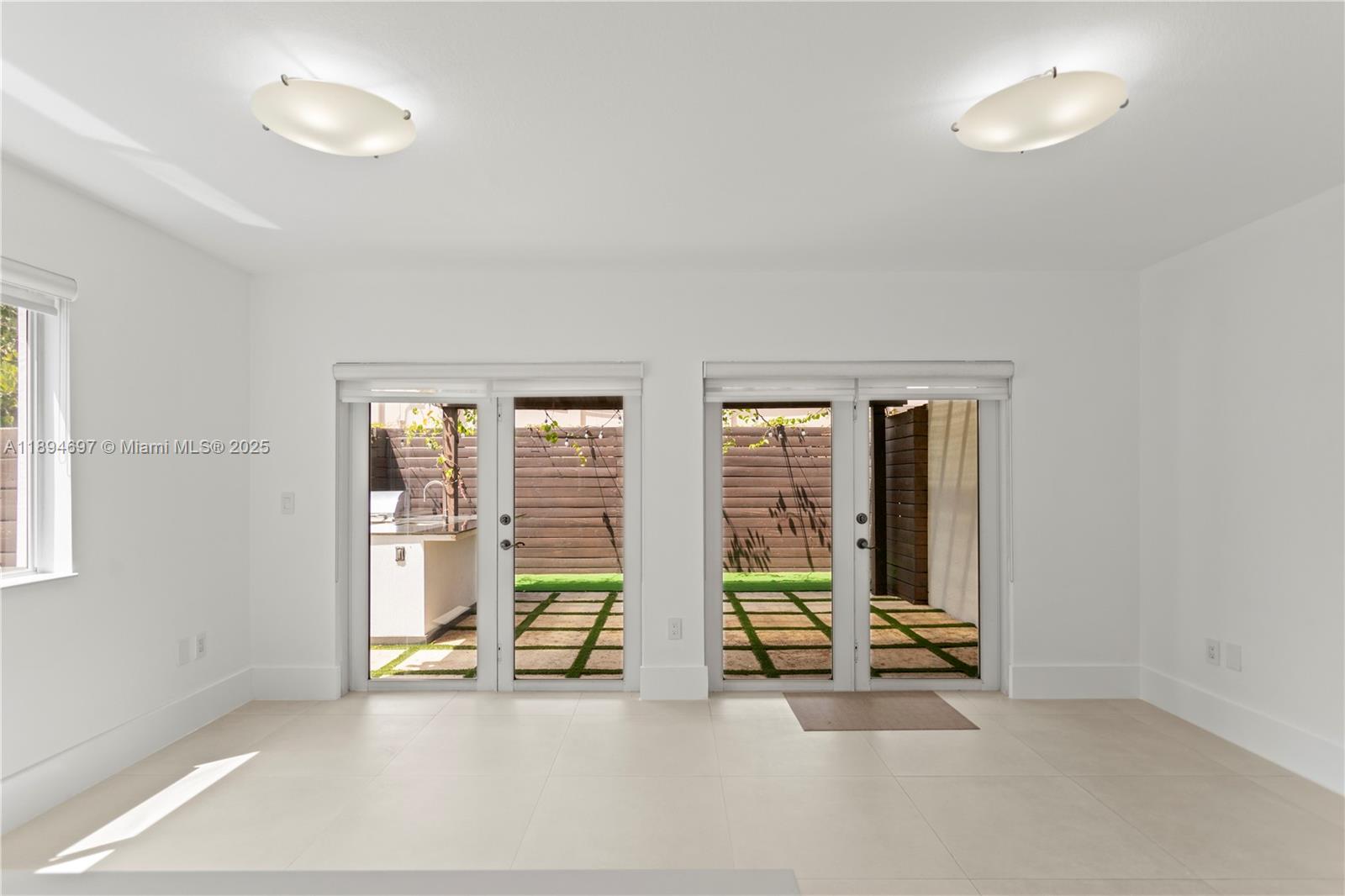 BRIDGEPORT GROVE CONDO - Residential