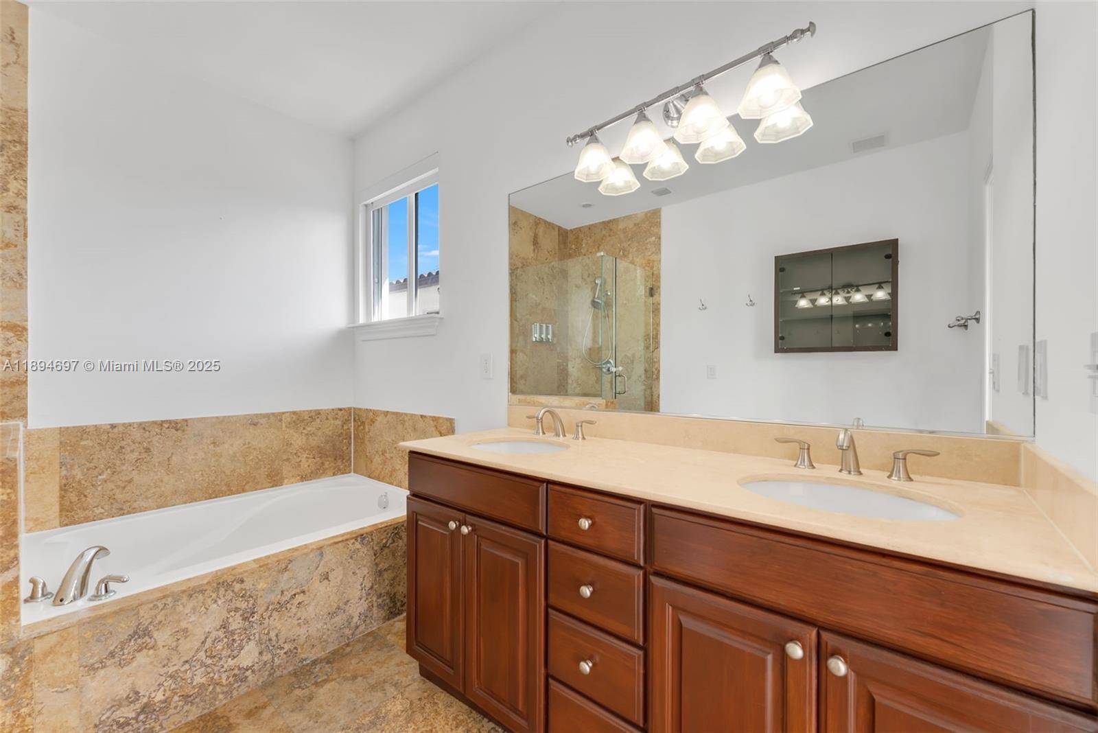 BRIDGEPORT GROVE CONDO - Residential