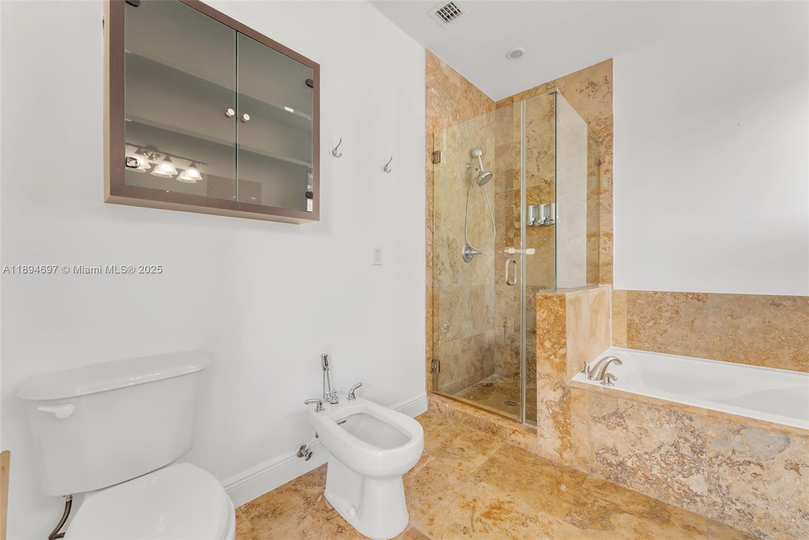 BRIDGEPORT GROVE CONDO - Residential