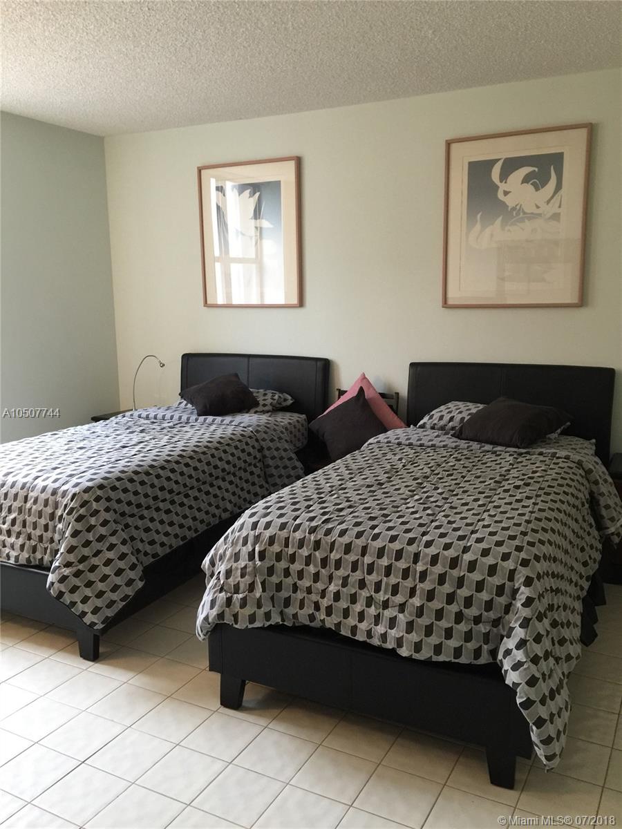 BRITANNIA AT QUADOMAIN CO - Residential Lease