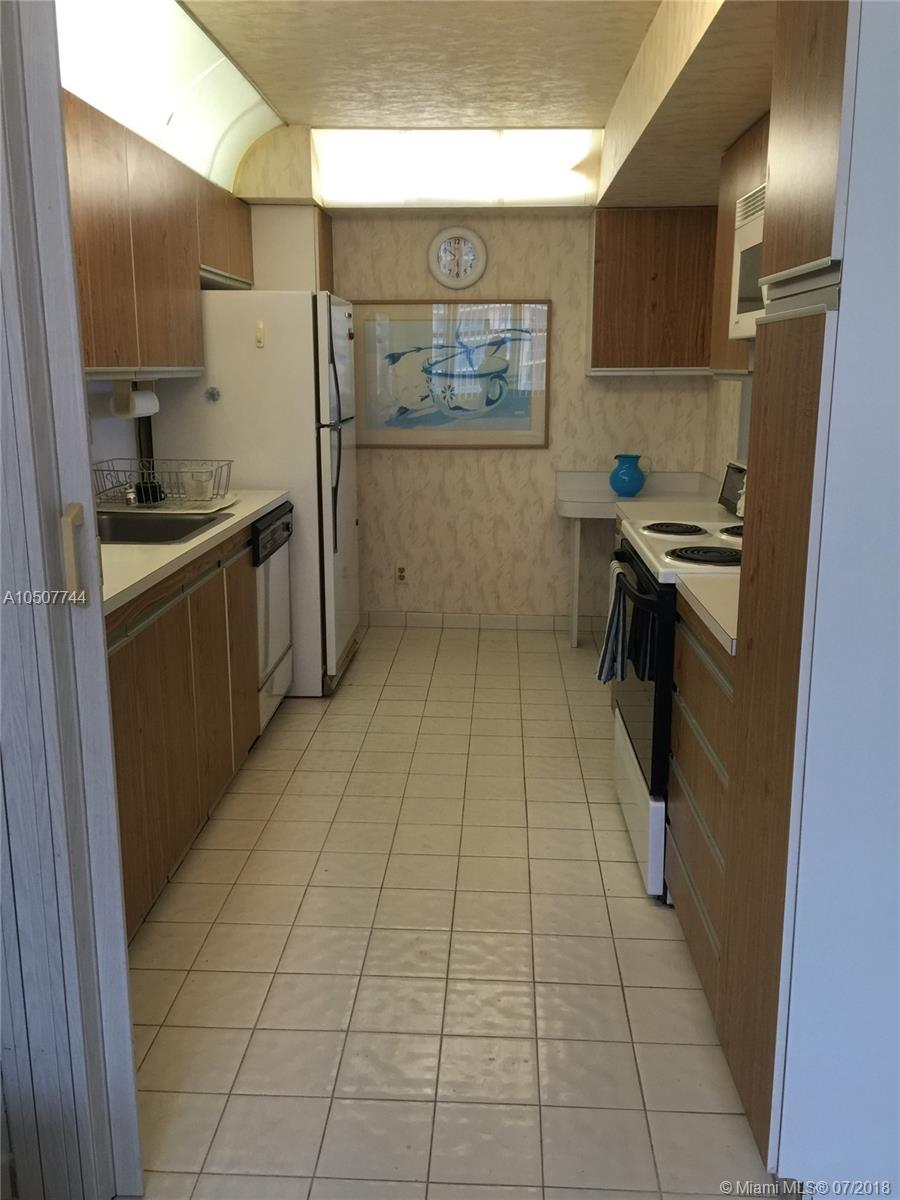 BRITANNIA AT QUADOMAIN CO - Residential Lease