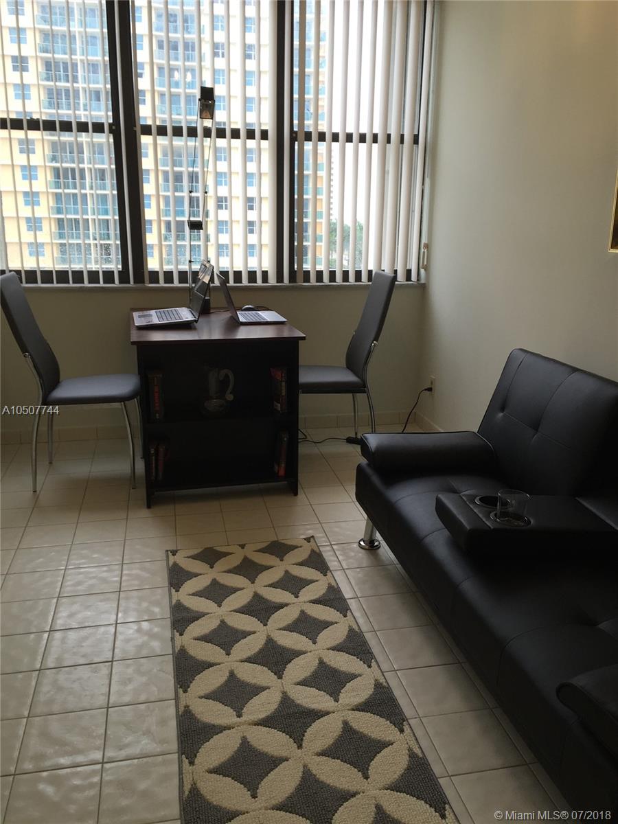 BRITANNIA AT QUADOMAIN CO - Residential Lease