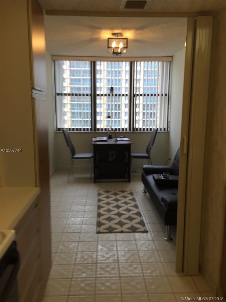 BRITANNIA AT QUADOMAIN CO - Residential Lease