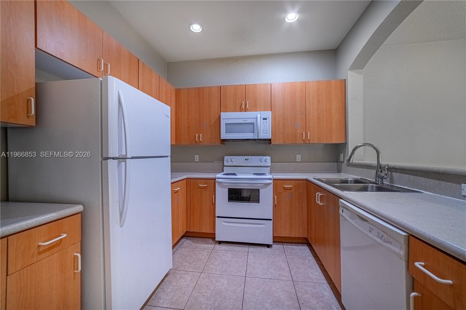 WALDMAN PLAT - Residential