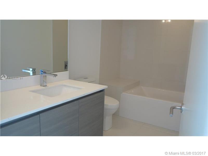 ICON BAY - Residential Lease