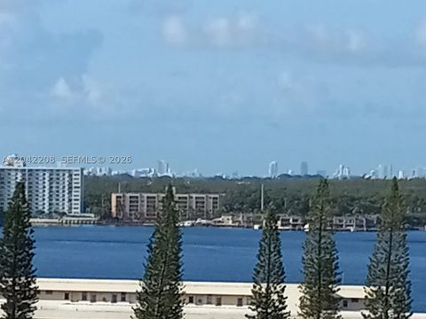 Tiny photo for 18021 Biscayne Blvd #1101, Aventura, FL 33160 (MLS # A12042208)