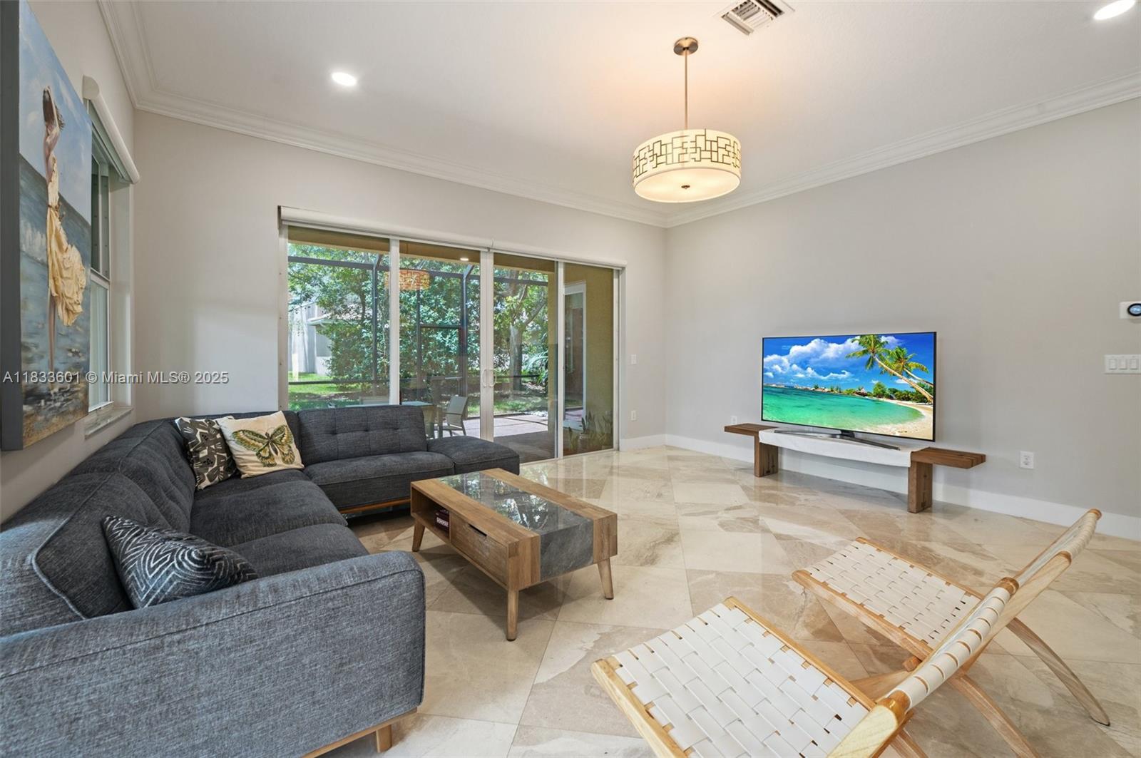 8186 Fiera Ridge Dr