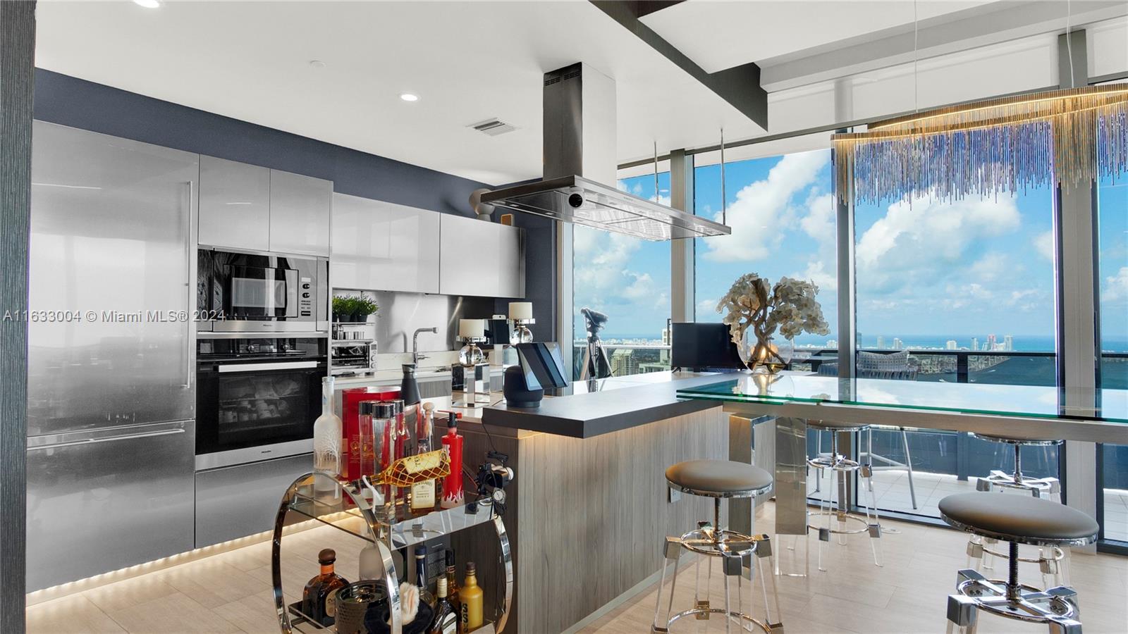 BRICKELL FLATIRON CONDO - Residential