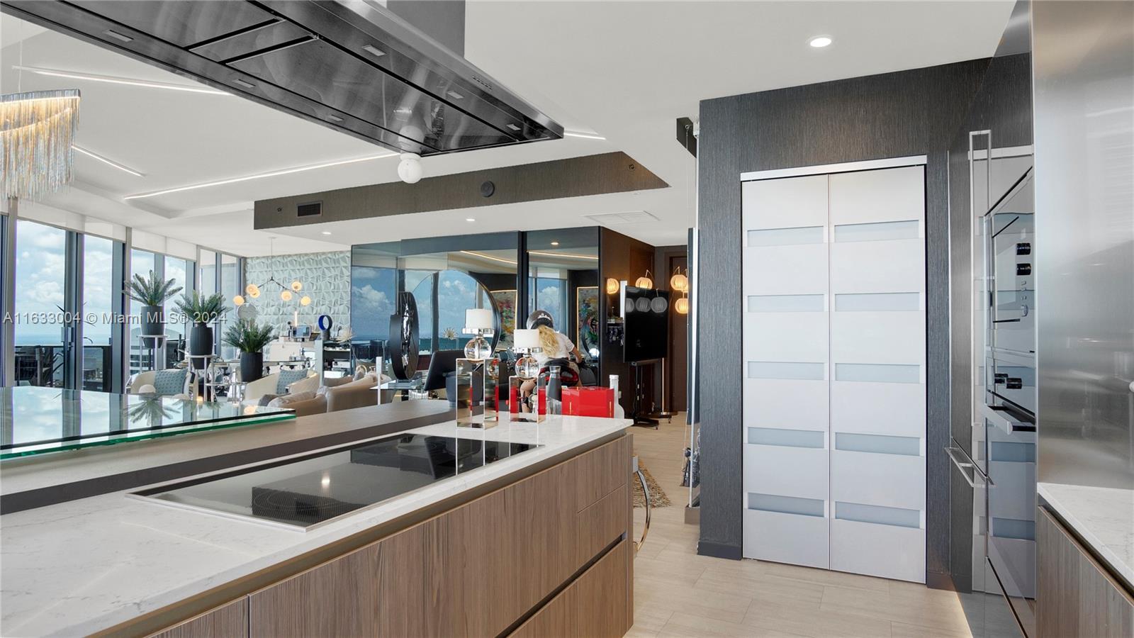 BRICKELL FLATIRON CONDO - Residential